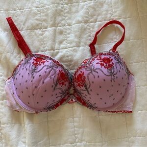 Victoria's Secret Push Up Bra